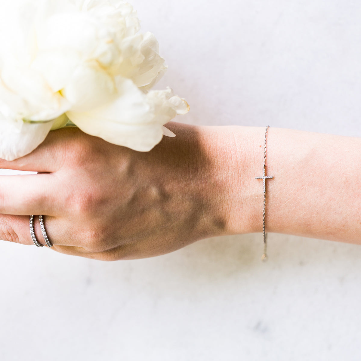 Dainty hot sale cross bracelet