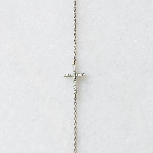 Sideways Diamond Cross Bracelet | 14-Karat