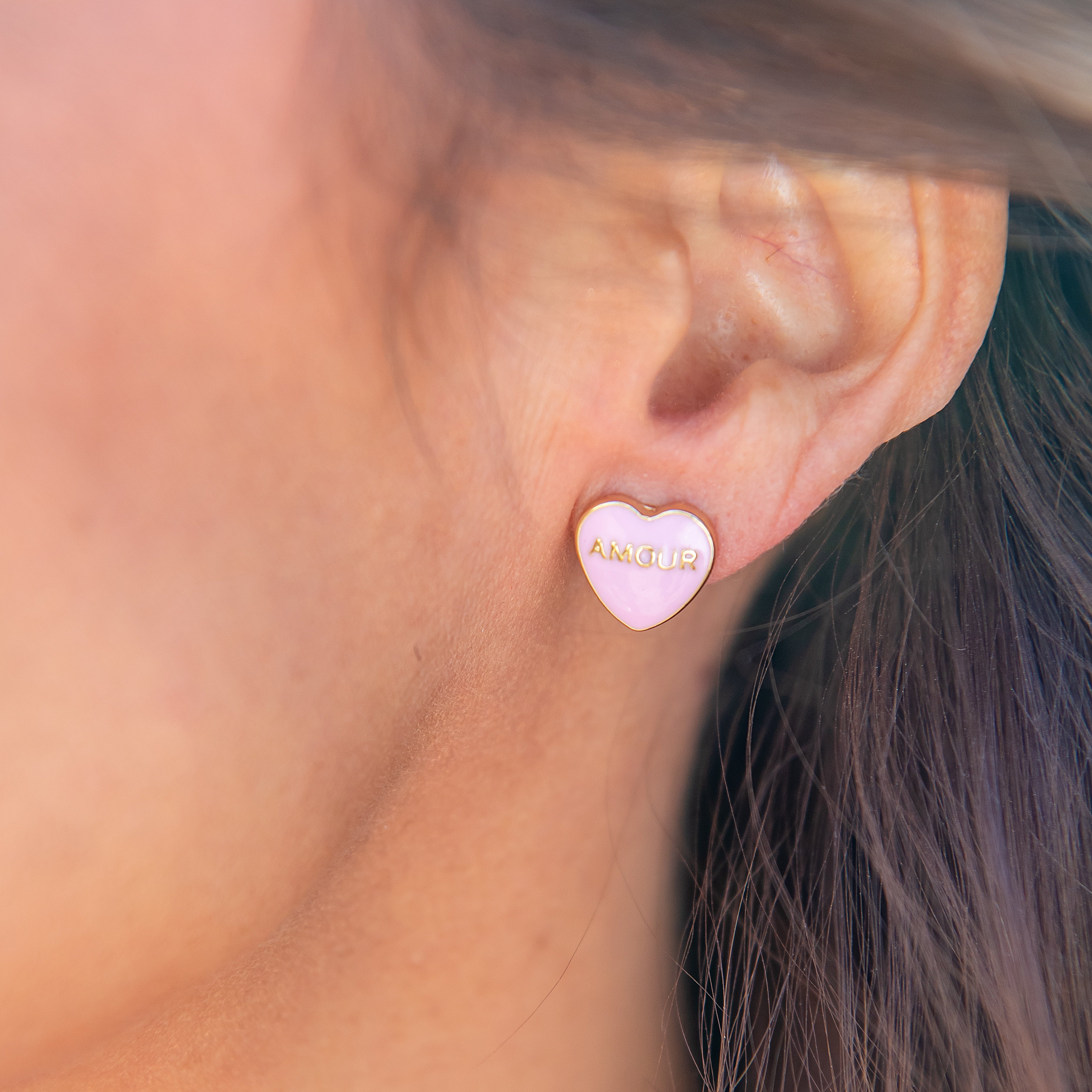 Conversation Heart Amour Stud Earring – Golden Thread, Inc.