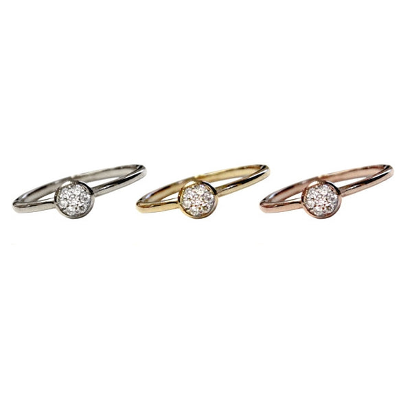 White Diamond Circle Ring | 14-Karat